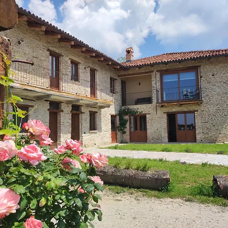 Gospodarstwo agroturystyczne Casa Vecchia *