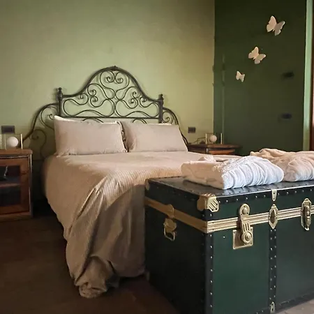 Casa Vecchia *