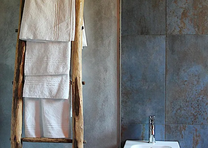 Casa Vecchia Farm stay Bossolasco